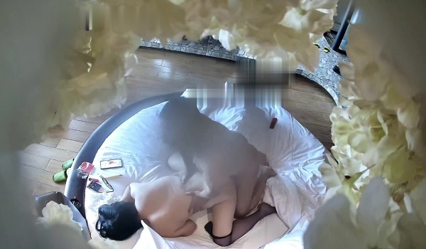 情趣酒店偷拍 ️几对偷情男女激情啪啪精选